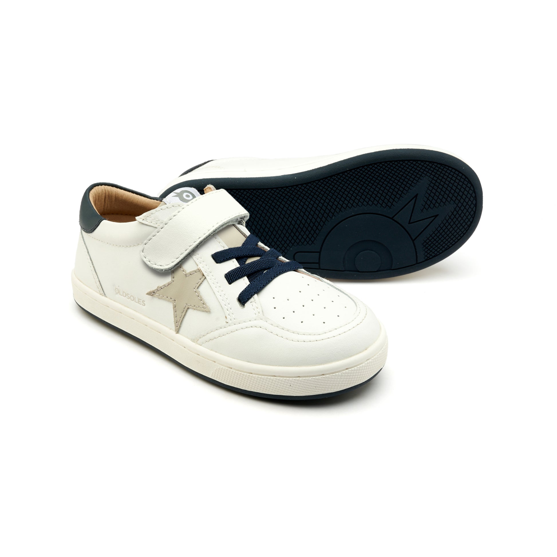 Old Soles 1006 Platinum Runner kids leather sneaker in Snow, Gris, and Navy with star detail
