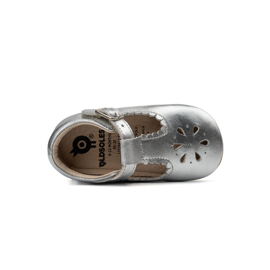 Old Soles 1500 Spring Step baby leather shoe in Silver with classic detail