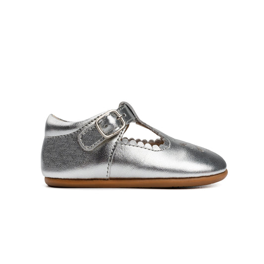 Old Soles 1500 Spring Step baby leather shoe in Silver with classic detail